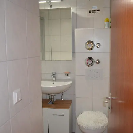 Wohnen Am Kurpark Апартаменты Бад-Вильдбад